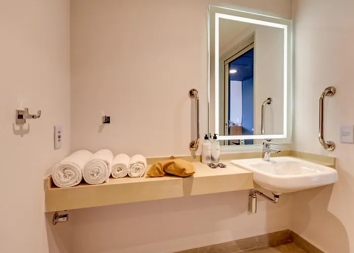 Hampton By Hilton Caraguatatuba Serramar