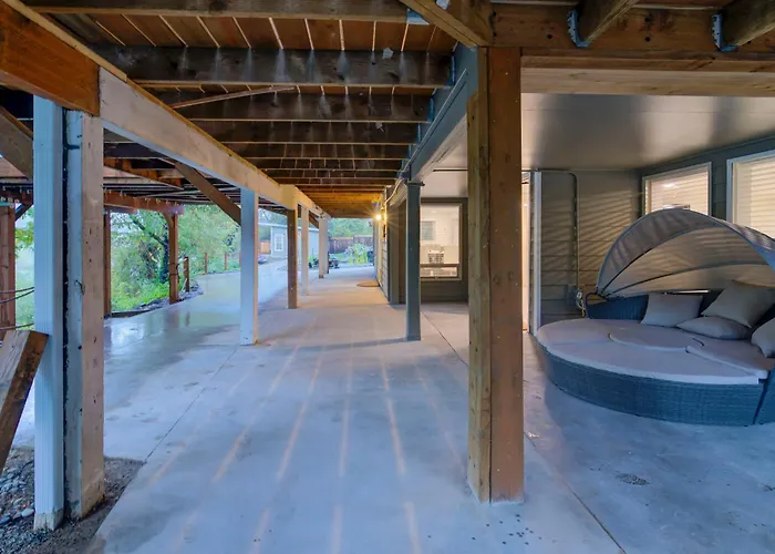 Tranquil Riverfront Retreat
