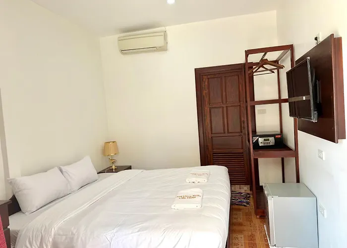 Vang Vieng Ruby Villa Hotel