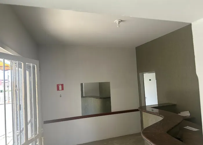Suíte 04 no centro da cidade