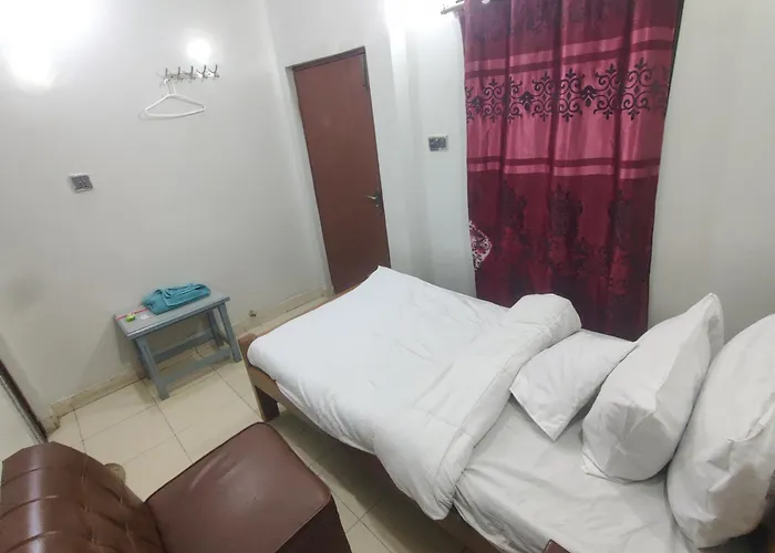 Al Huda Hotel