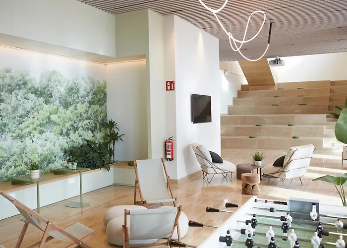 Aparto Diagonal Suites