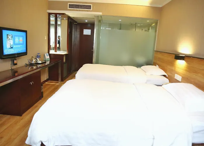 Sofis Svyain Hotel -Weidenghotel Chunxiroad