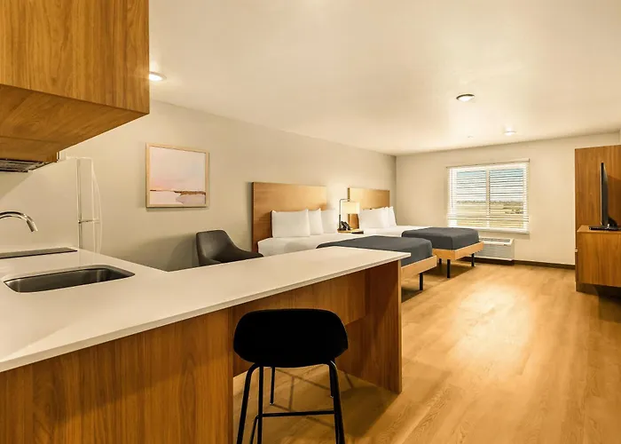 Livaway Suites Orem-Vineyard