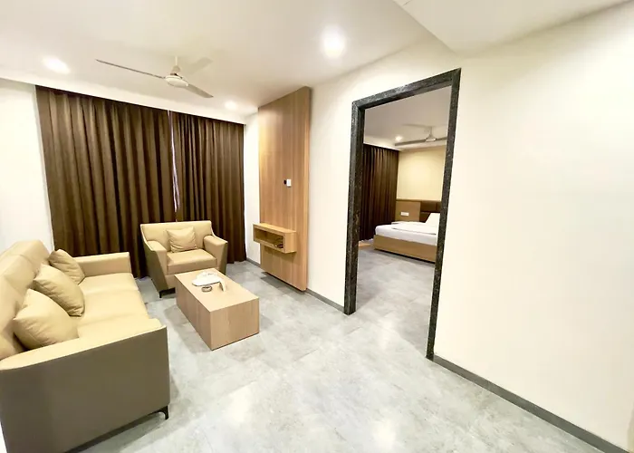 Hotel Chanakya