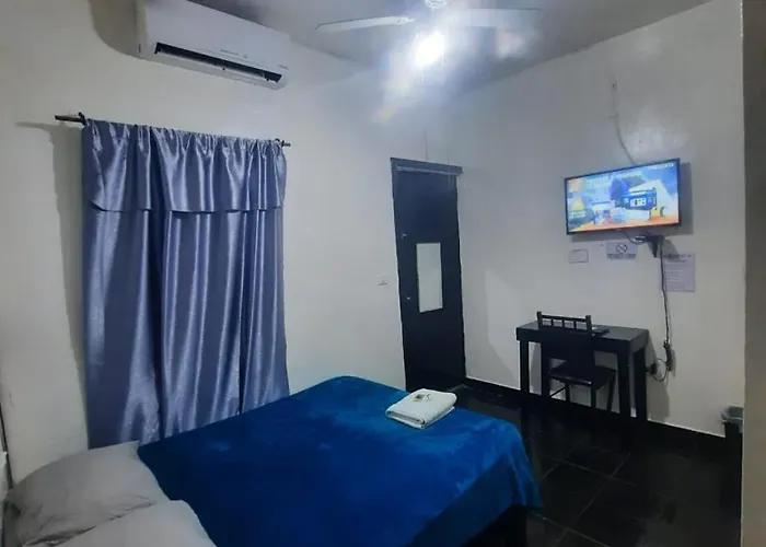 Garcia's Suites y Hotel Alamedas