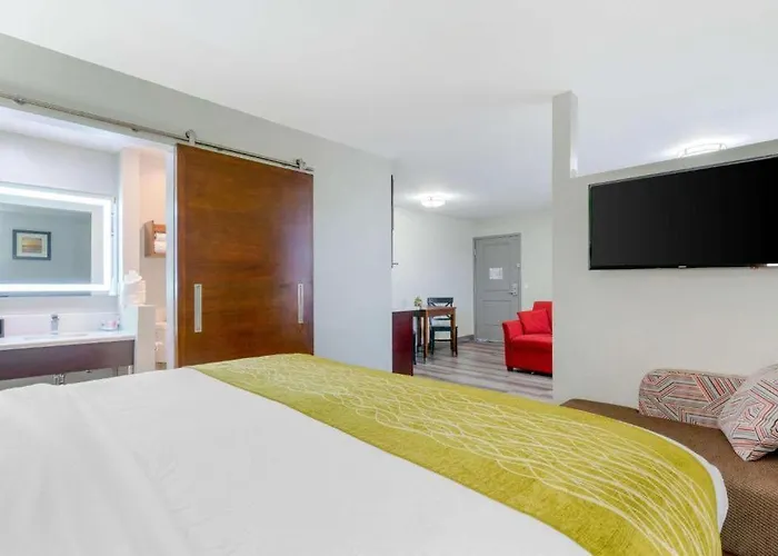 Antioch Inn And Suites