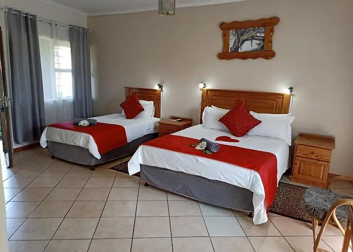 Ingwe Guest Lodge