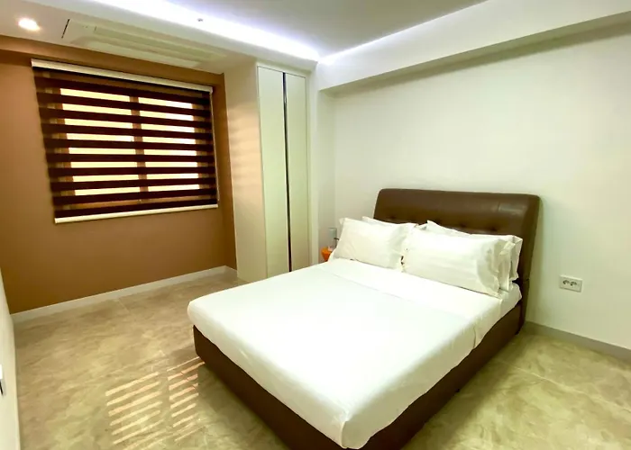 Stay At The Villages Clark 2