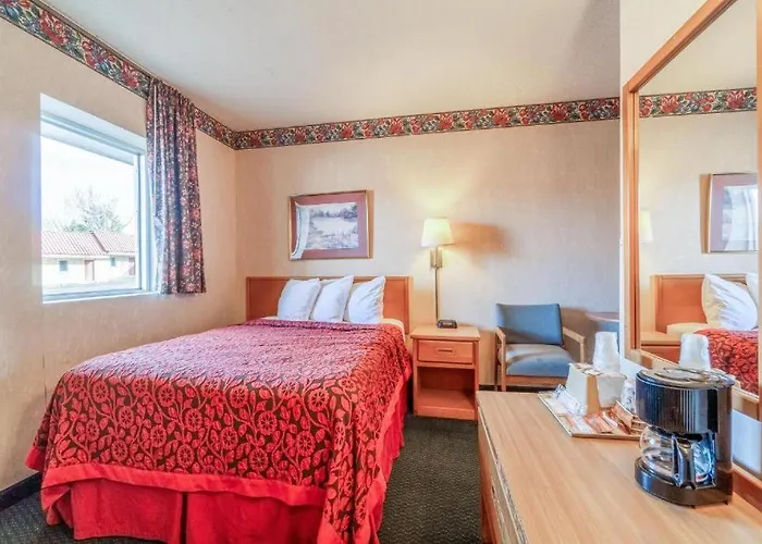 Ozark Junction Inn