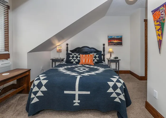 Old Rock Church Bed And Breakfast