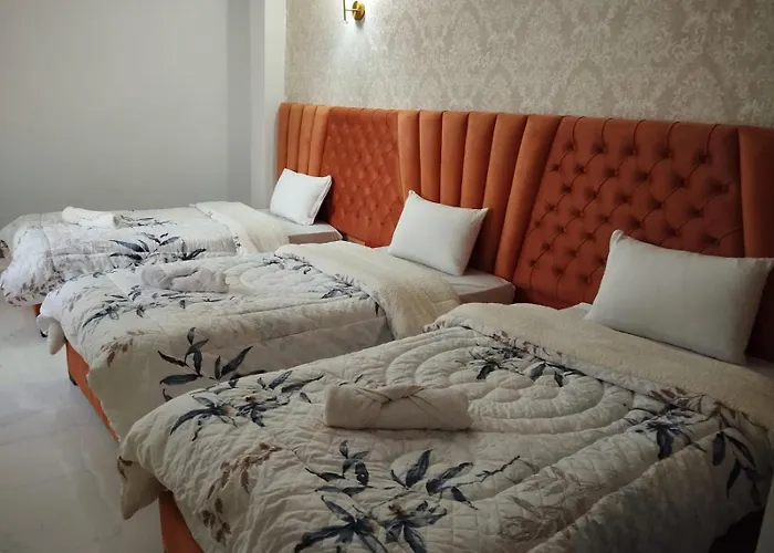 Hotel Golden Star
