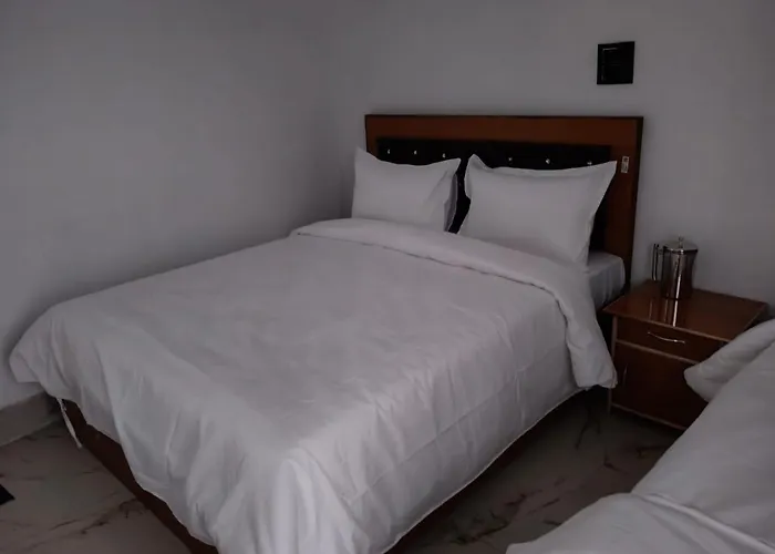 Hotel Prayagraj