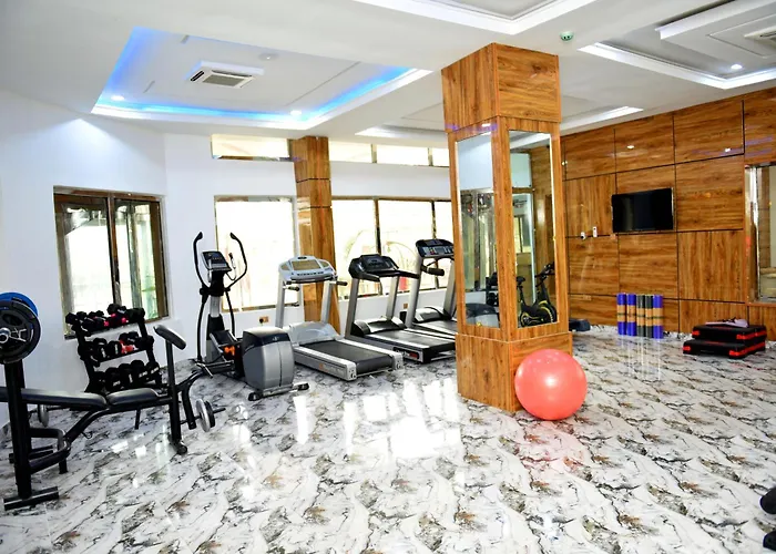 Immaculate Excellence Luxury Hotel