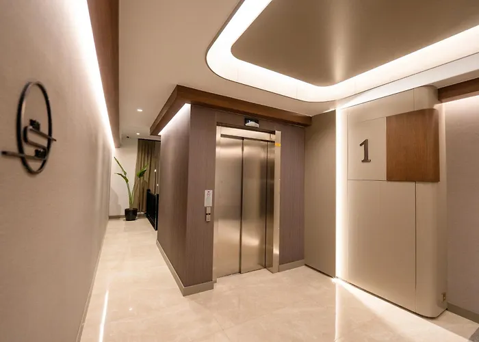 Reiwa Business Hotel