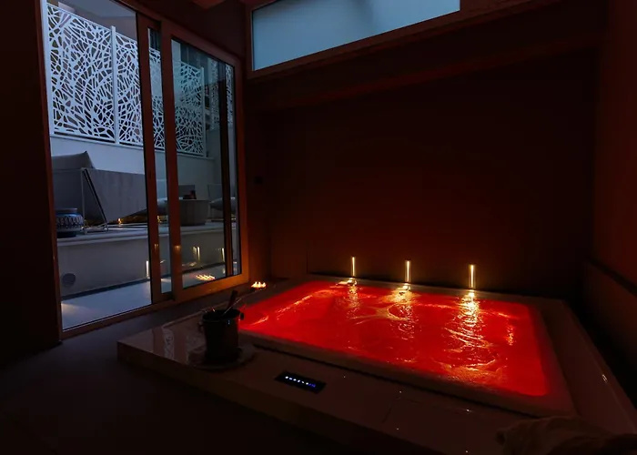 Apulia Re' Aparthotel & Suites