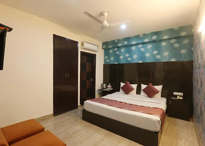 Hotel Park Suites At Airport