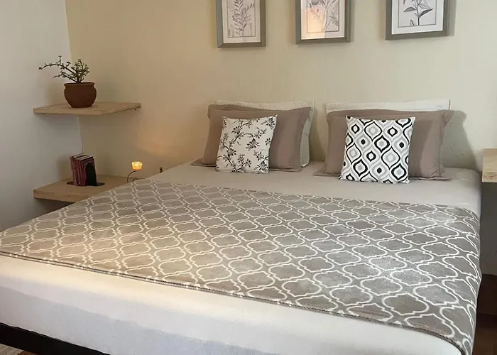 Alma GuestHouse