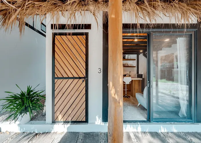 5 Lofts En La Paraiso