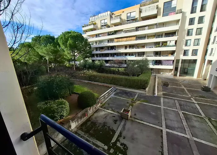 Le Petit Bali - Studio De Standing Avec Wi-Fi & Tv, Proche Tramway
