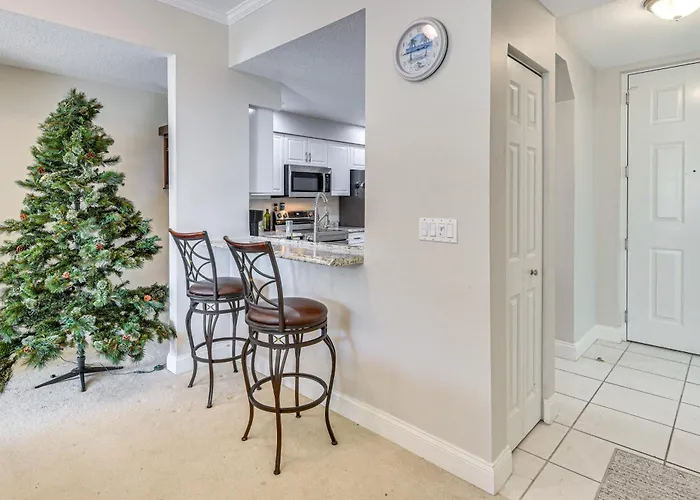 Resort Living! Ponce Inlet Condo Near Beach!