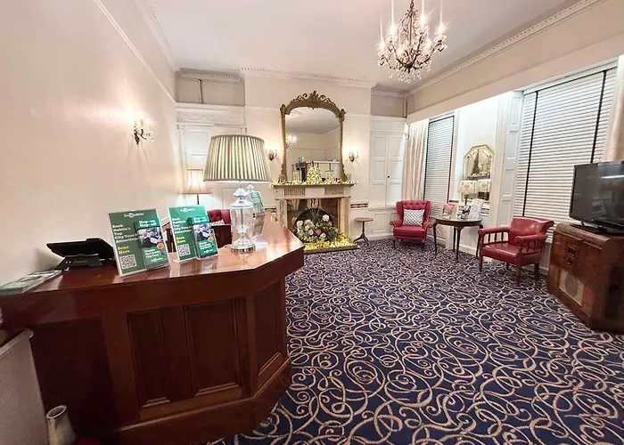 Dergvale Hotel