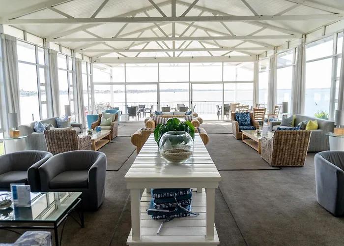 Saldanha Bay Hotel