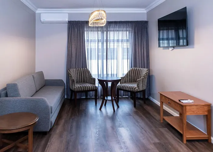 Premier Express Inn George