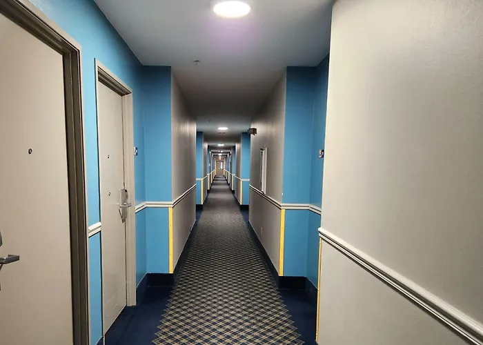 Days Inn & Suites By Wyndham Thibodaux