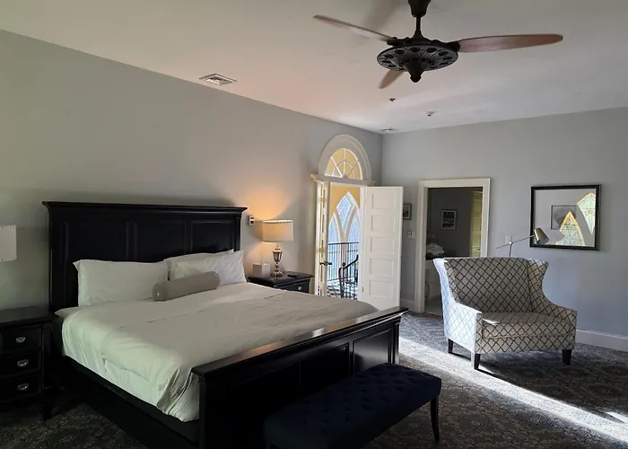Belfry Inn And Bistro