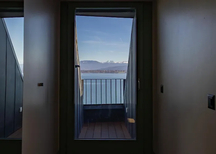 Maison Du Lac Boutique Hotel