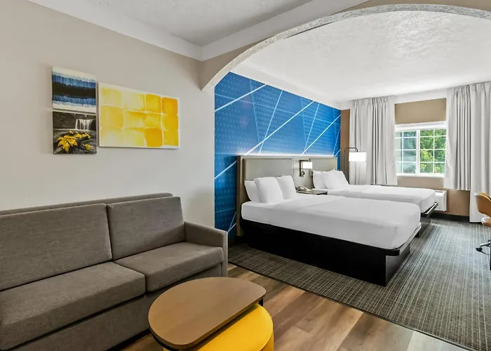 Comfort Suites Clackamas