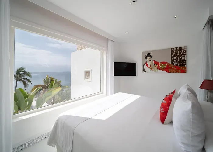 Lani'S Suites De Luxe - Adults Only