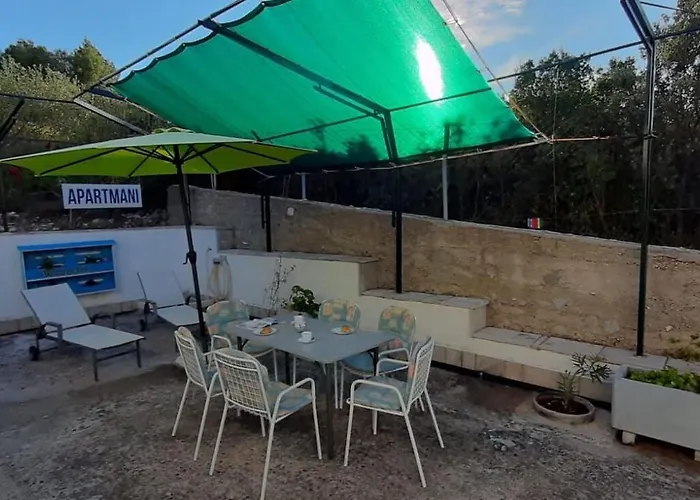 Apartments Andrijana