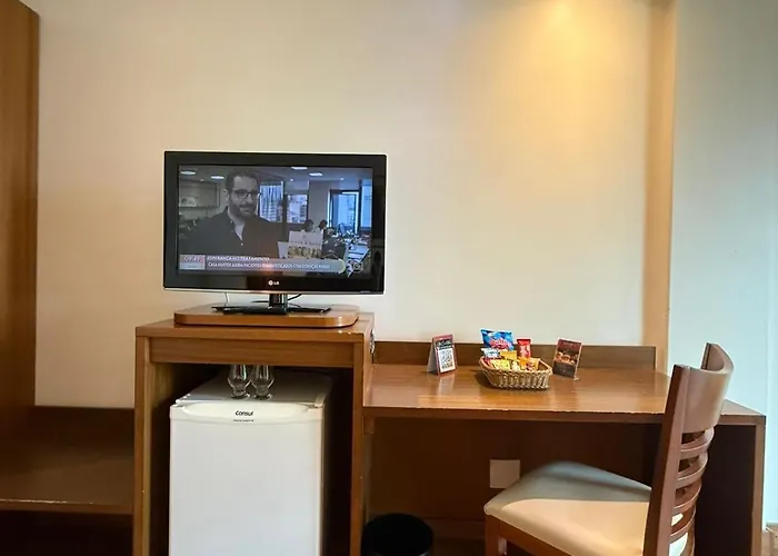 Master Plaza Hotel