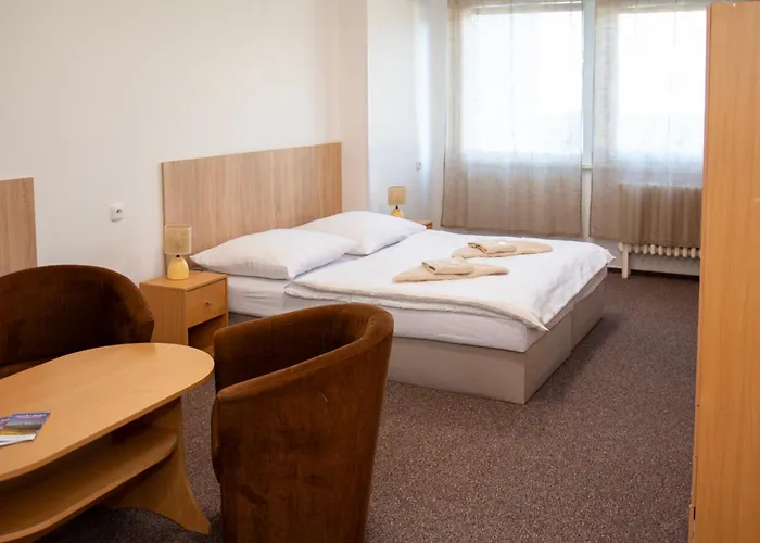 Hotel M