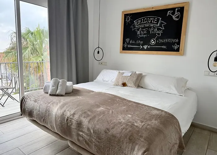 White Village Boutique, Benalmadena - Self Check-In