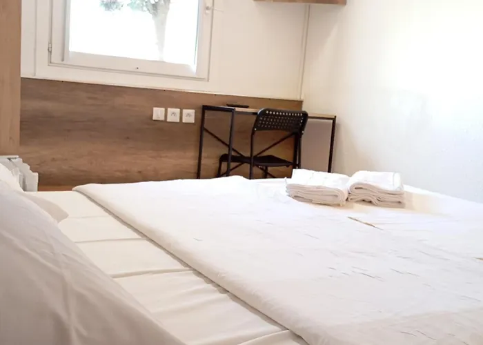 Hotel Thania Sete Frontignan