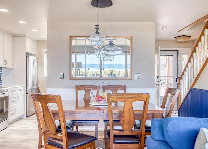 Breakers Beach House 9 - Meredith Lodging