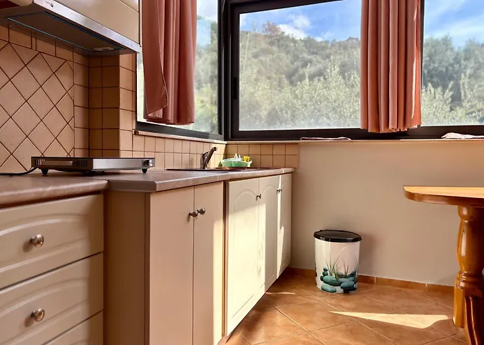 Toni Retzo Rooms