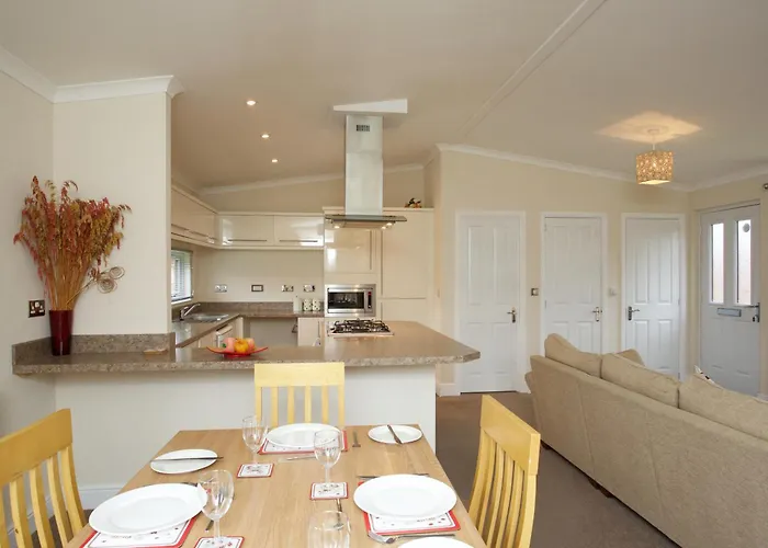 Braidhaugh Holiday Lodge And Glamping Park Crieff