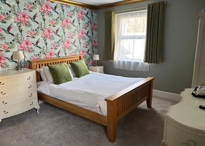 Keats Green Hotel