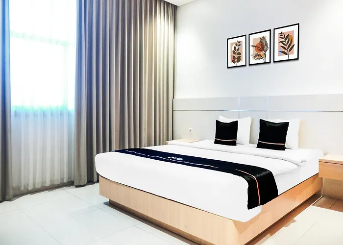 Townhouse Oak Palembang Near Palembang Golf Club Formerly Kr Hotel