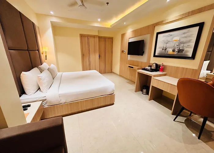 Hotel The Elite