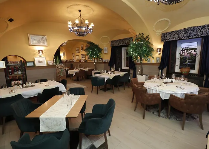 Garni Hotel Leopold I