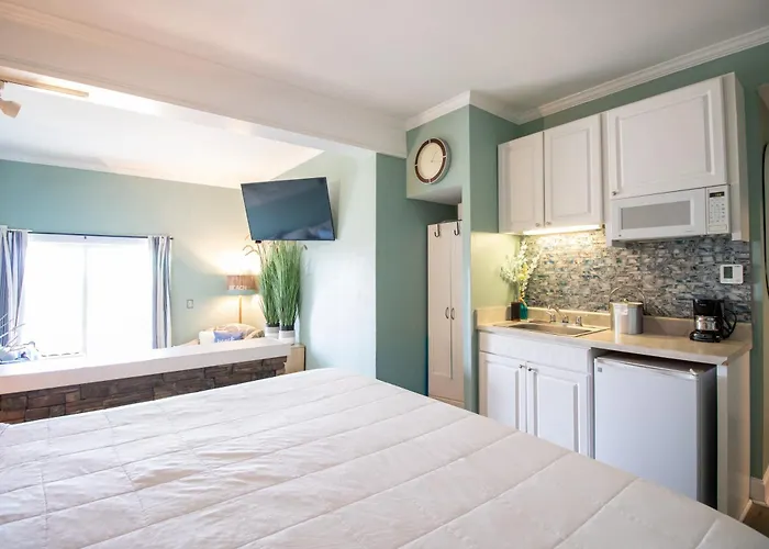 Palm Suites Trademark Collection By Wyndham