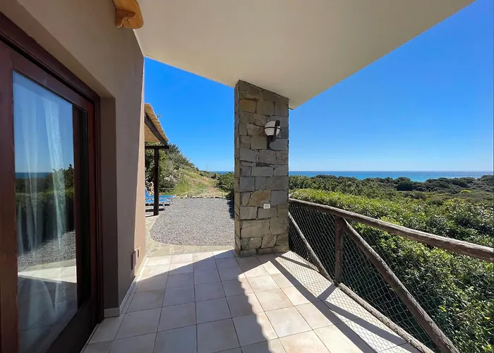 Casa Bithia