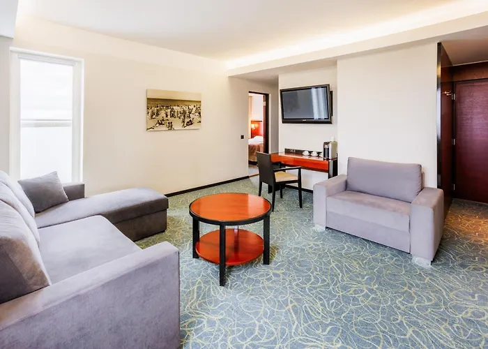 Meresuu Spa & Hotel