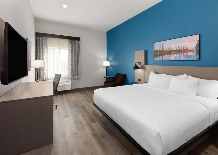 La Quinta By Wyndham Kyle - Austin South
