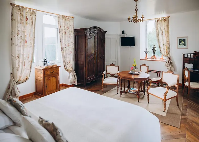 Chateau De Kervoazec - Chambres D'Hotes